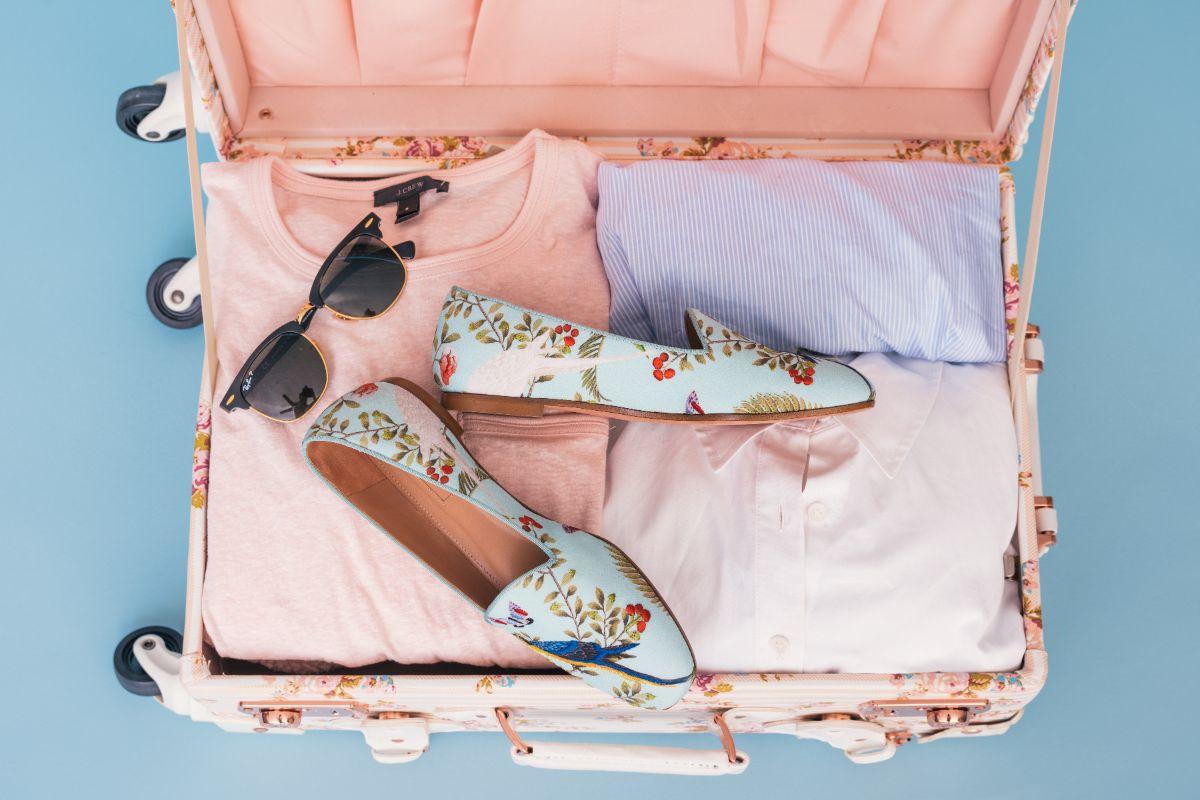 12 Essential packing hacks for smooth travels