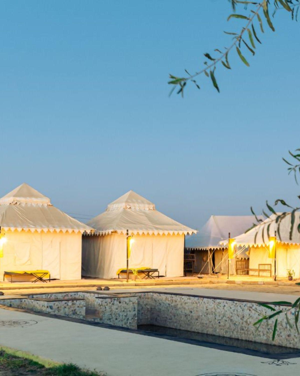 The Hosteller Jaisalmer, Sam Sand Dunes