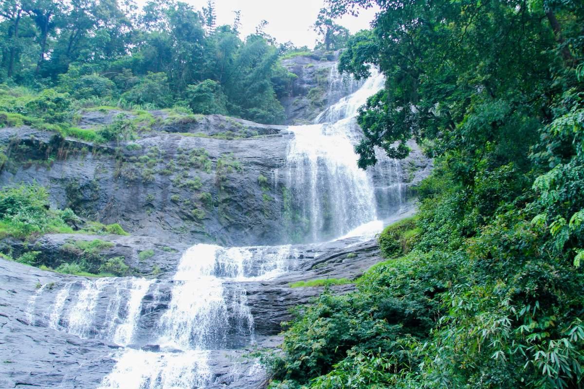 Beyond the tea gardens: Discovering Munnar’s majestic waterfalls